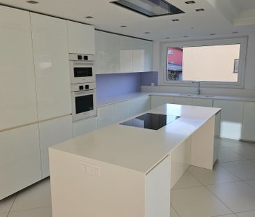 5.5 Zimmer, 182 m² - Foto 2