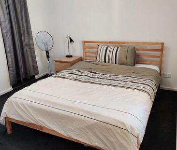 Stylish City Apartment in Adelaide’s East End - Photo 1