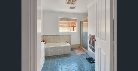 Move-in ready Townhouse - Photo 5