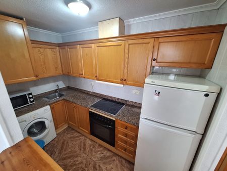 Ref.7085 One-bedroom apartment in Torrevieja - Photo 5