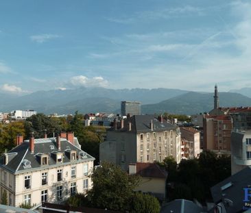 Location Appartement 2 pièces 51m² GRENOBLE 38000 - Photo 5