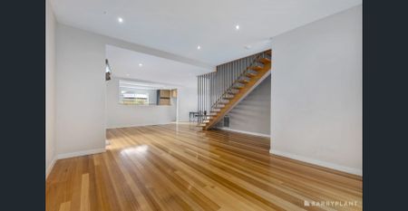 Spacious Family Home - Photo 3