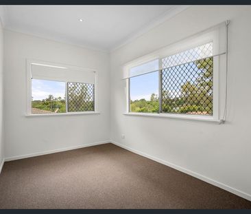 Charming Cottage - Photo 1