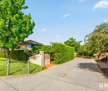 2/98 Lampard Circuit, Bruce ACT, Belconnen - Photo 2