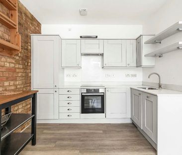 2 Bed Flat, Royal Parade, TW9 - Photo 6