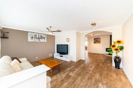 Quinns Rocks - Photo 4