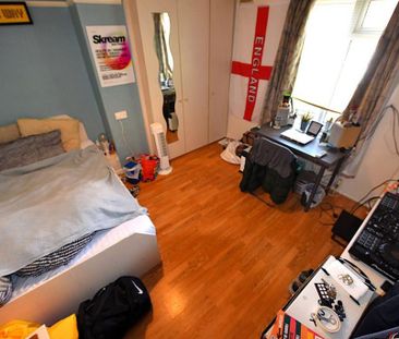 4 bedroom house to rent - Photo 3