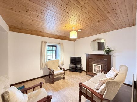 Cranfield Cottage, 124 Staffordstown Rd, Randalstown, Antrim, BT41 3LH - Photo 2