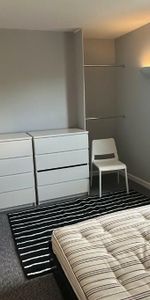 1 bedroom house of multiple occupation to rent - Photo 3