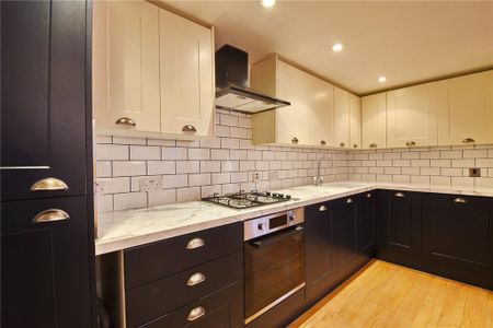 1 bedroom semi-detached house to rent - Photo 4