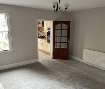 2 bedroom house to rent - Photo 1