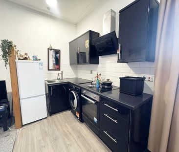 Studio to rent - Photo 3