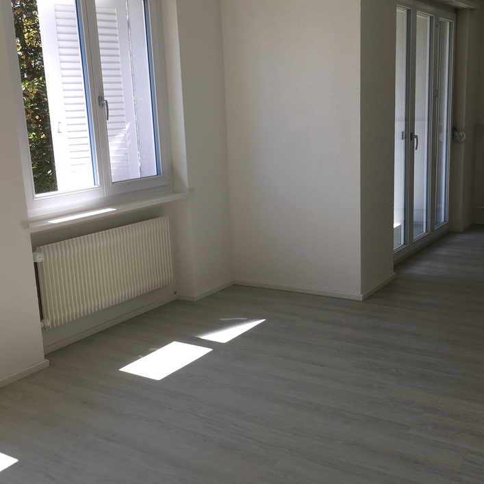 Moderne 3.5 Zimmer-Wohnung in Seenähe - Photo 1