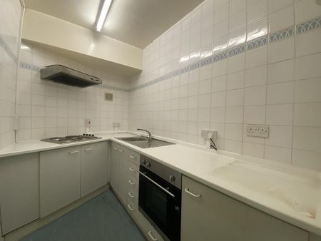 Studio to rent - Photo 4