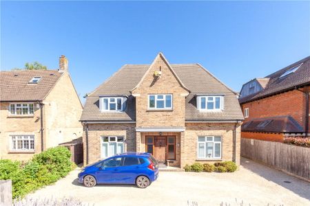 A two bedroom furnished apartment conveniently located on Sunderland Avenue. - Photo 5