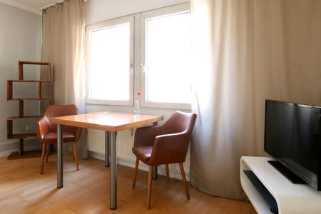 Stilvoll möbliertes Apartment im Herzen von Köln - Photo 3