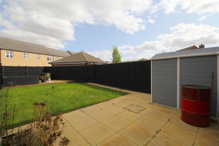 3 bedroom terraced house to rent - Photo 4