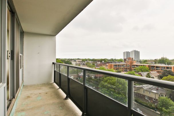 2 Bedrooms - Photo 1