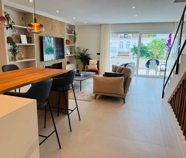 Alquiler de chalet adosado en Calle Concha Lagos - Photo 5