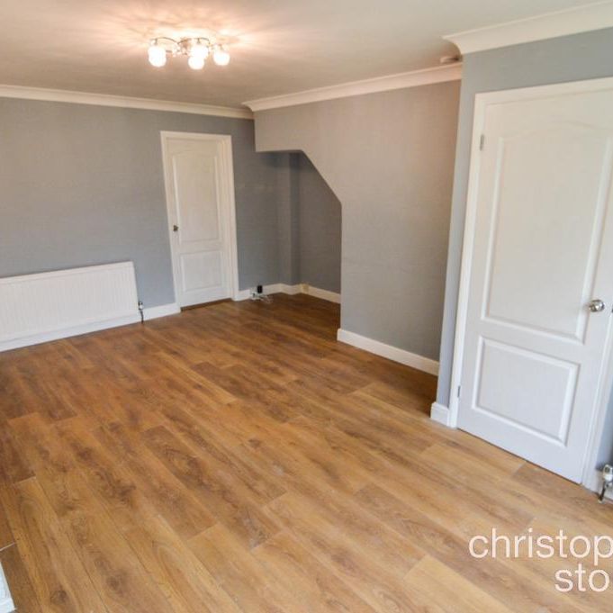 3 bedroom end of terrace house to rent - Photo 1