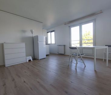 Location Appartement 1 pièce 31m² - Photo 1