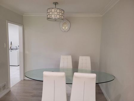 For Lease - 740 Meadowvale Road Unit# Main, Toronto, Ontario - Photo 4