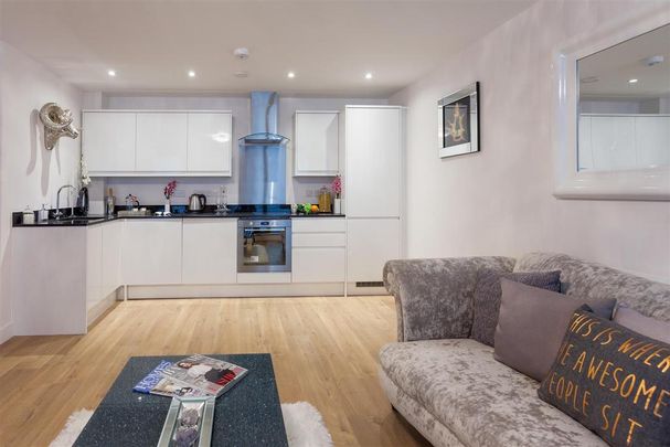 1 bedroom flat to rent - Photo 1