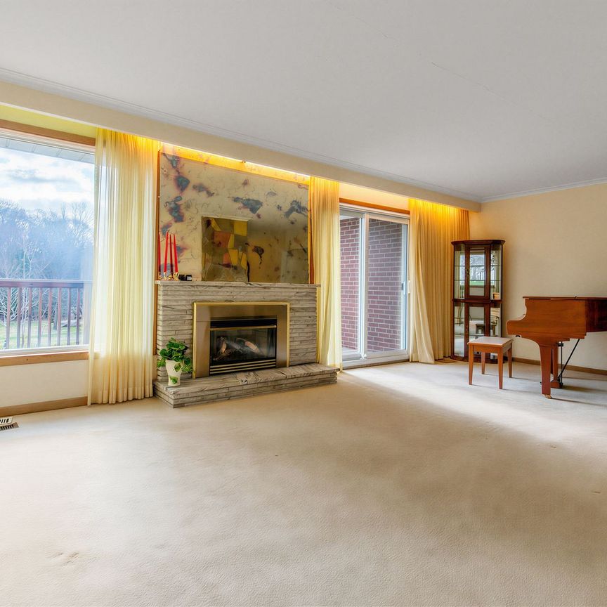 For Lease - 62 Felicity Drive Unit# Main, Toronto, Ontario - Photo 1