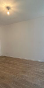 Location Appartement 1 pièce 22m² MONTAUBAN 82000 - Photo 3