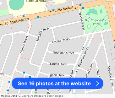 “Newly renovated 3 bedroom house - Available now!” - Photo 1