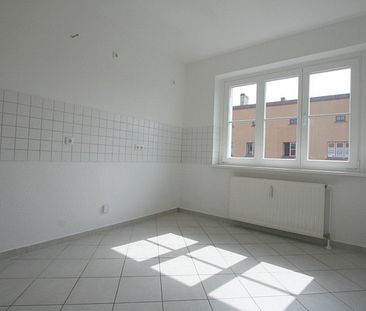 Wohnen im Grünen: Charmante 2-Raum Wohnung in ruhiger Curiesiedlung! - Photo 1