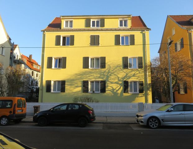 Repräsentative Wohnung mit Altbauflair!! - Foto 1