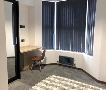5 bedroom terraced house to rent - Photo 3
