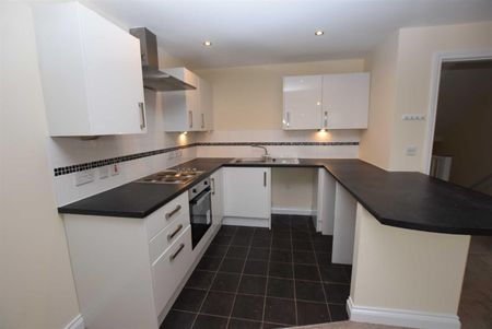 Brook Court, Padiham - Photo 2