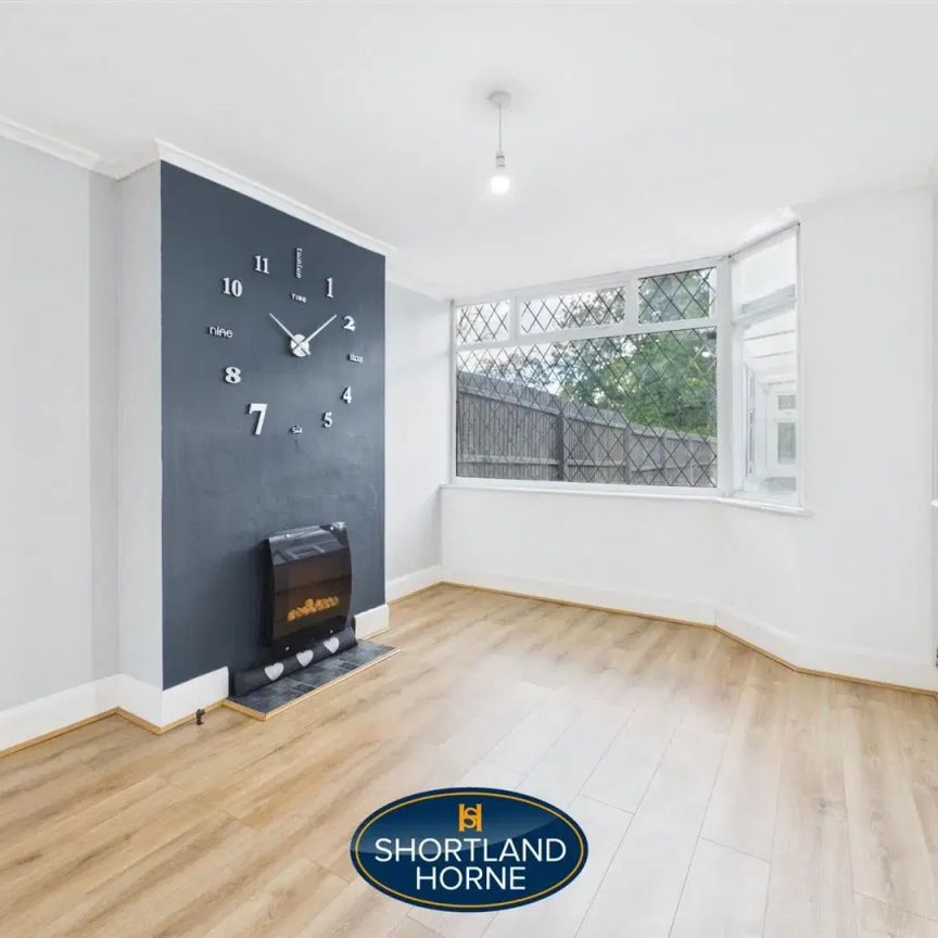 Wyver Crescent, Poets Corner, Coventry - Photo 1