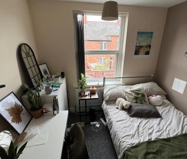 6 bedroom townhouse to rent - Photo 5