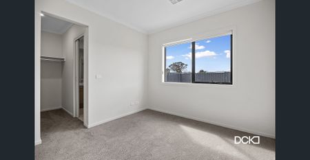 14 Betoota Avenue, Huntly, Vic 3551 - Photo 4