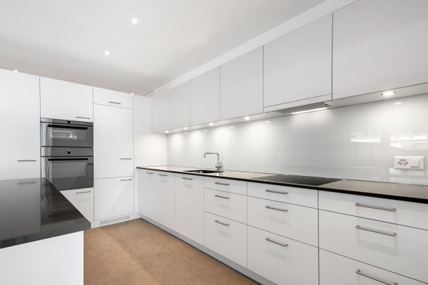 Modern development - Photo 1