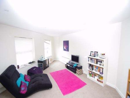 1 bedroom | Apartment - Photo 3