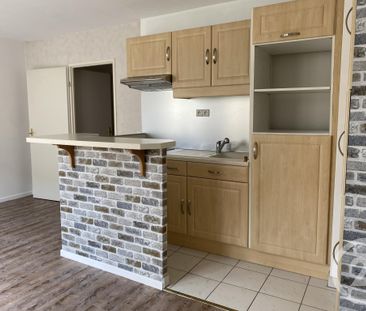 Location Appartement 1 pièce 26m² BRIE COMTE ROBERT 77170 - Photo 1