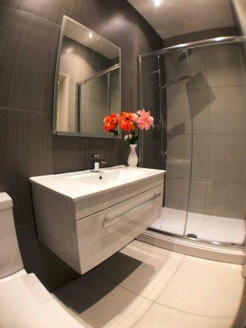 Room in a Shared House, Cedar Road, NW2 - Photo 2