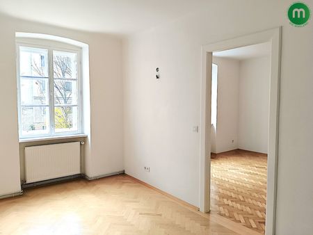 Unbefristete Miete: geräumiger 2-Zimmer-Altbau - Photo 2