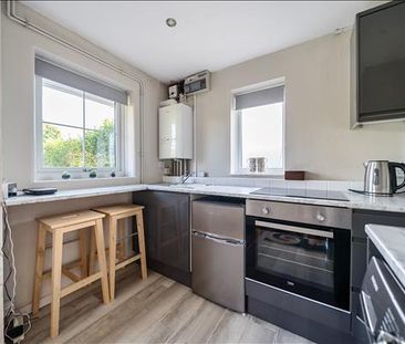 1 bedroom semi-detached house to rent - Photo 6