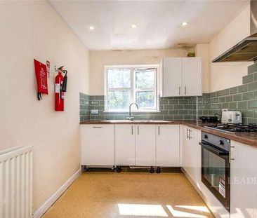 Ingles Drive, Worcester, Worcestershire, WR2 - Photo 5