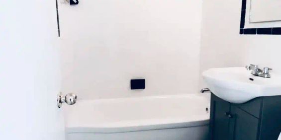 1455 Wilson Avenue — 1 Bedroom - Photo 3
