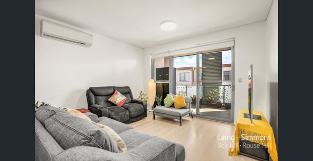 Modern Apartment in a Prime Location! - Photo 1