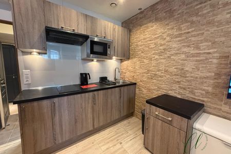 Location longue durée : Studio - Rénové - Photo 4