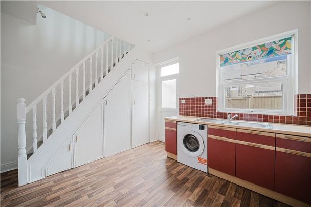 Nydd Vale Terrace, Harrogate, North Yorkshire, HG1 - Photo 1