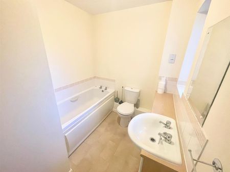 Bristol South End, Bedminster, Bristol - Photo 5