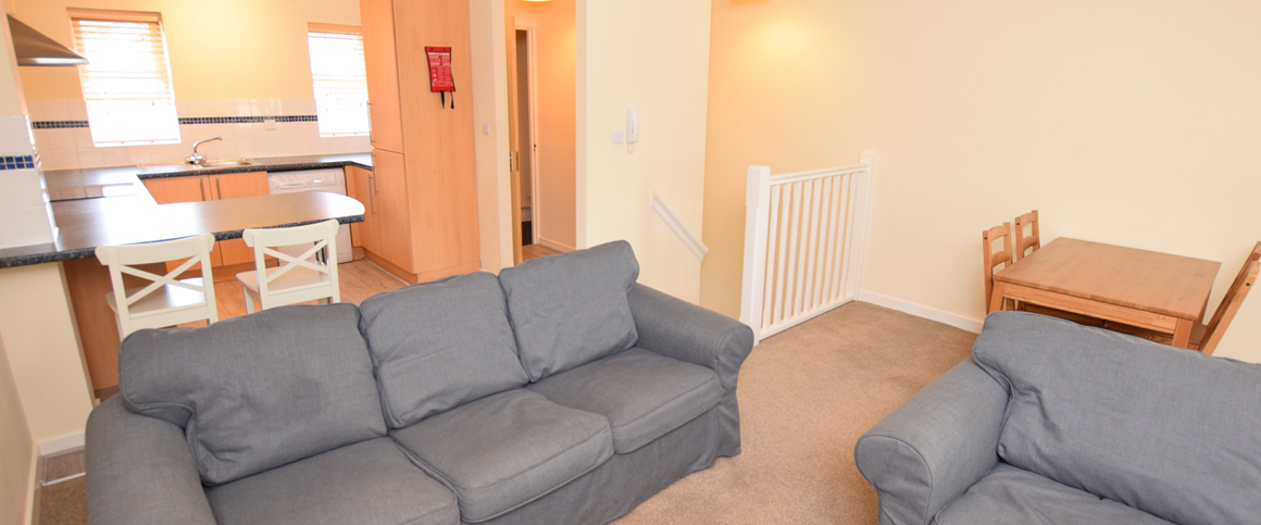 Flat 2 Room 1 - Photo 1